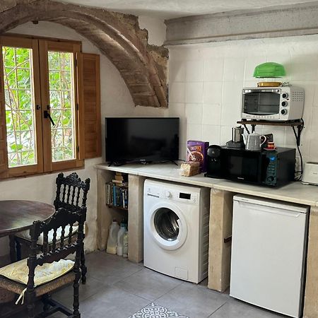 Oliva Courtyard Guesthouse Kültér fotó