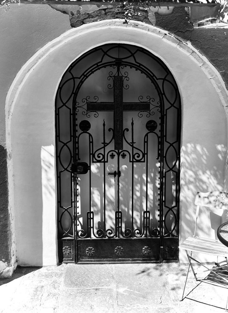 Oliva Courtyard Guesthouse Kültér fotó