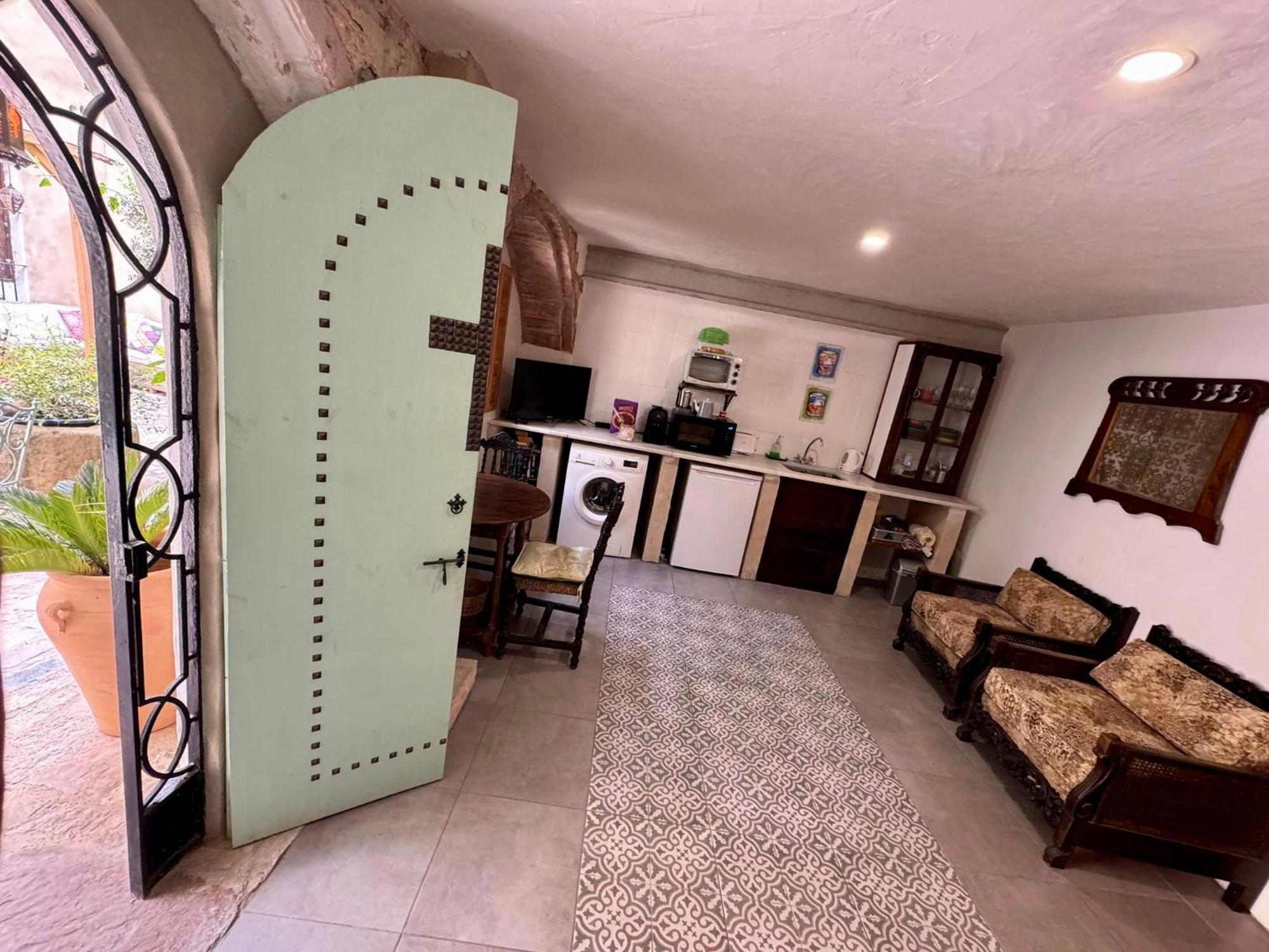 Oliva Courtyard Guesthouse Kültér fotó